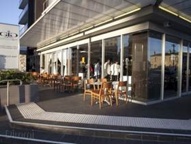 gigi-s-restaurant-and-bar-1_lrg